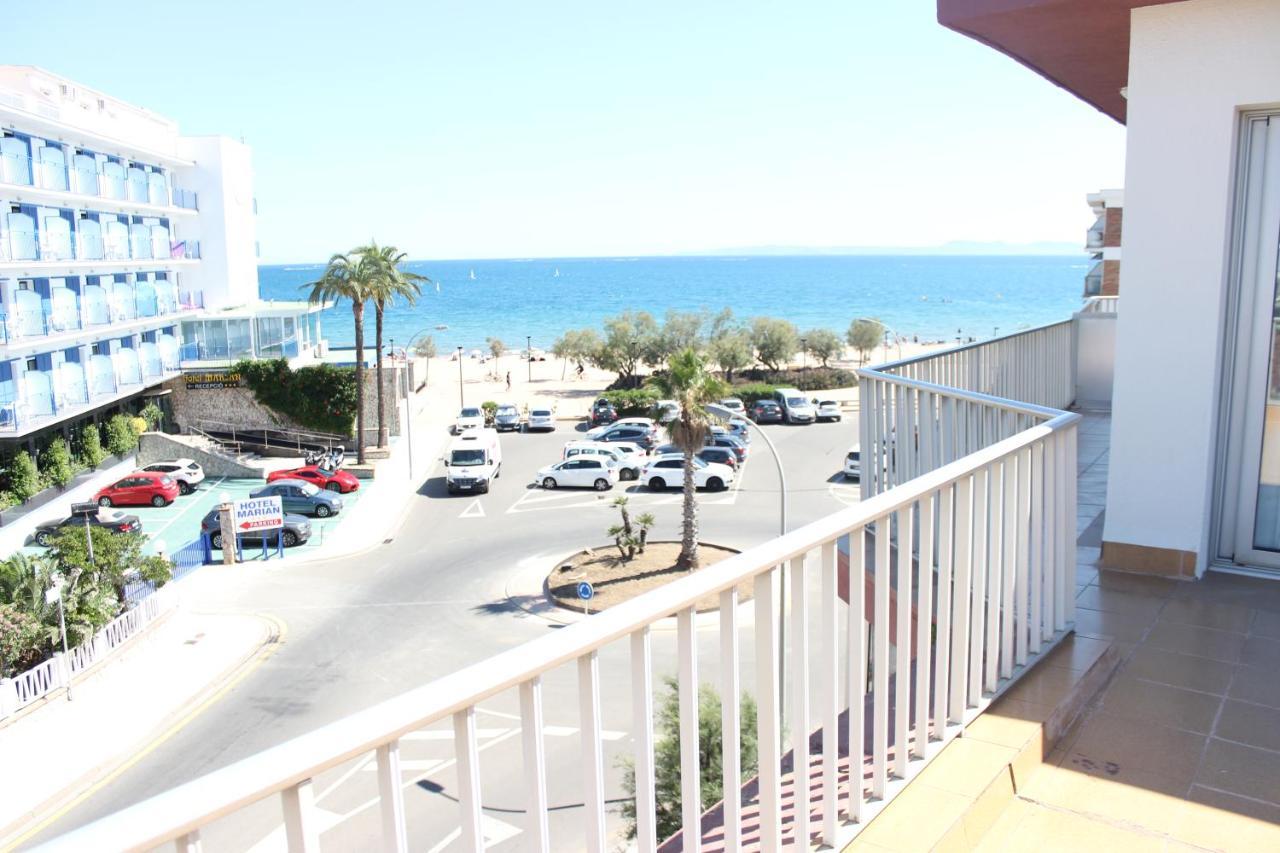 Beautiful Loft, Huge Sunny Terrace, View Over The Beach And Sea Roses Zewnętrze zdjęcie